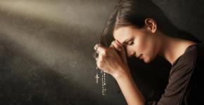 Молитва к силам небесным, чтобы муж был верным и любил жену больше жизни